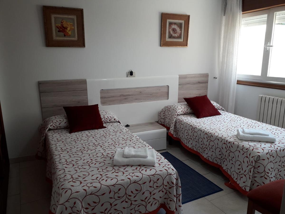 סנטיאגו דה קומפוסטלה Hostal La Carballinesa מראה חיצוני תמונה